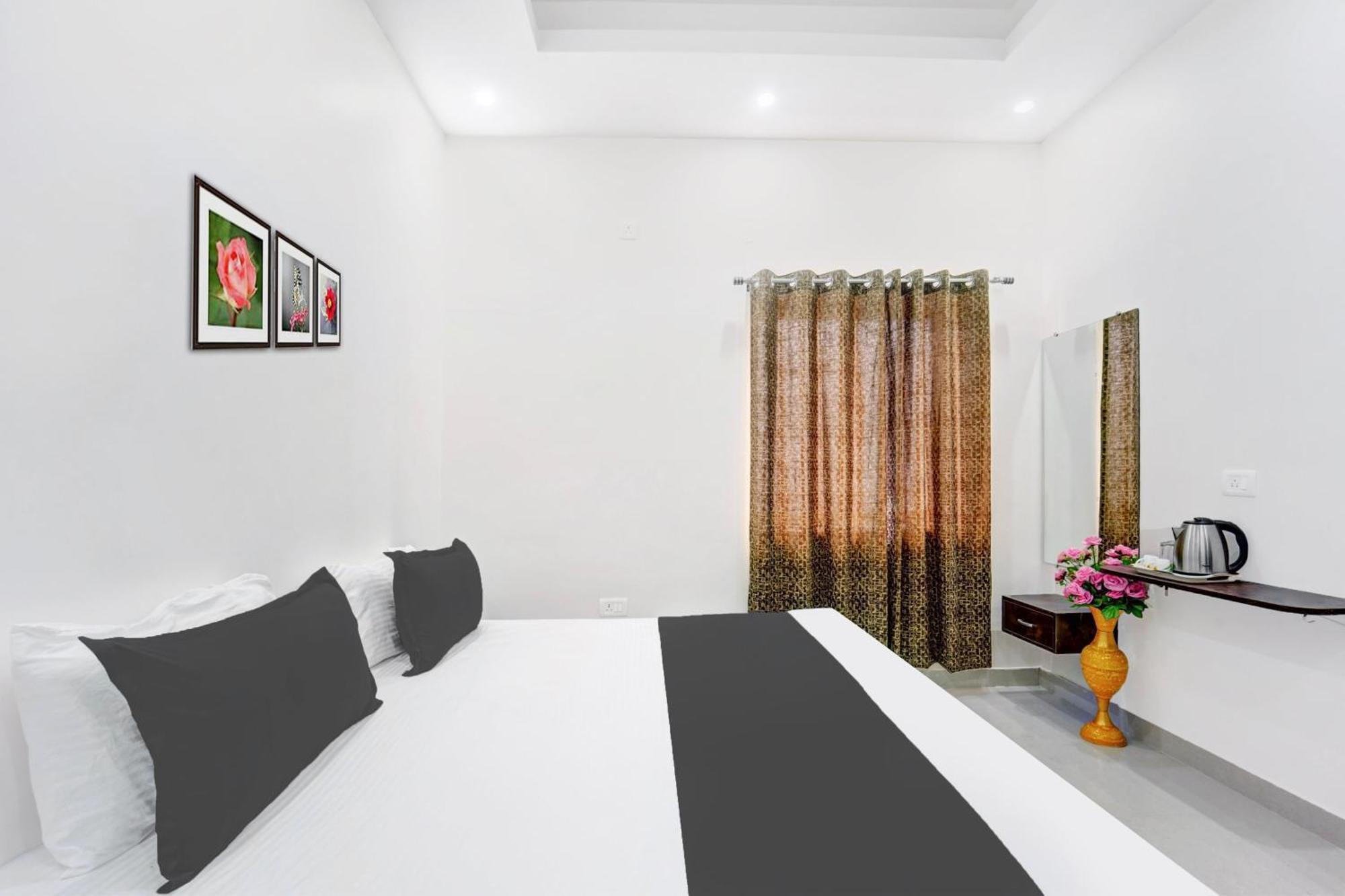 Hotel O The Elegance Resort Danapur Exterior foto